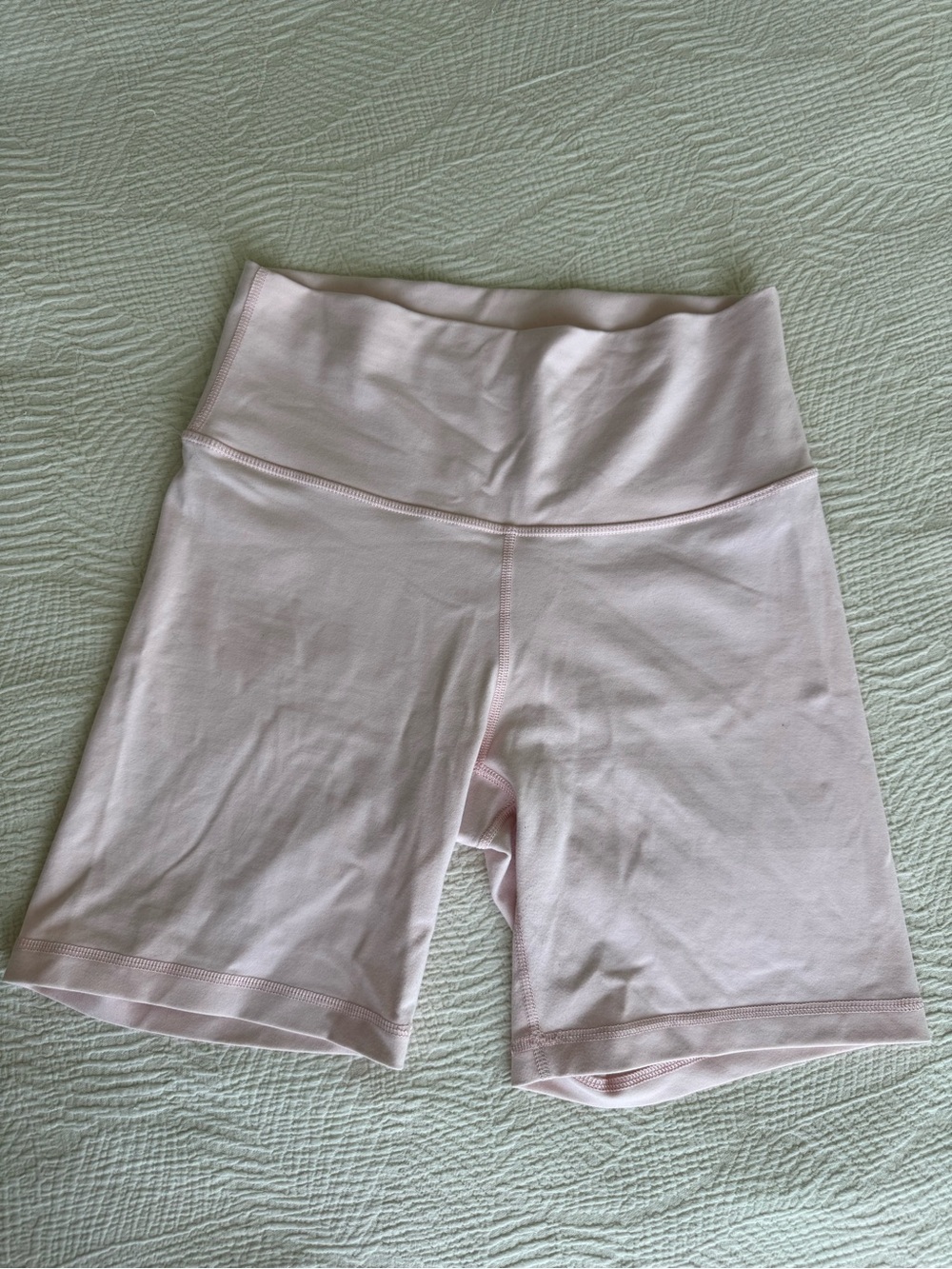 Aritzia TNA High-Waist Light Pink Women's Bike Shorts